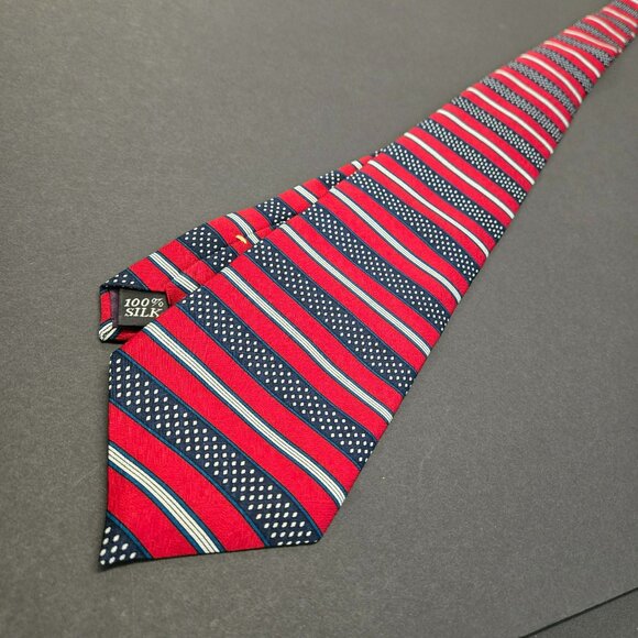 Vintage Evan-Picone Necktie 100% Silk Red & Navy Striped Mens Tie Made In USA - Picture 3 of 7